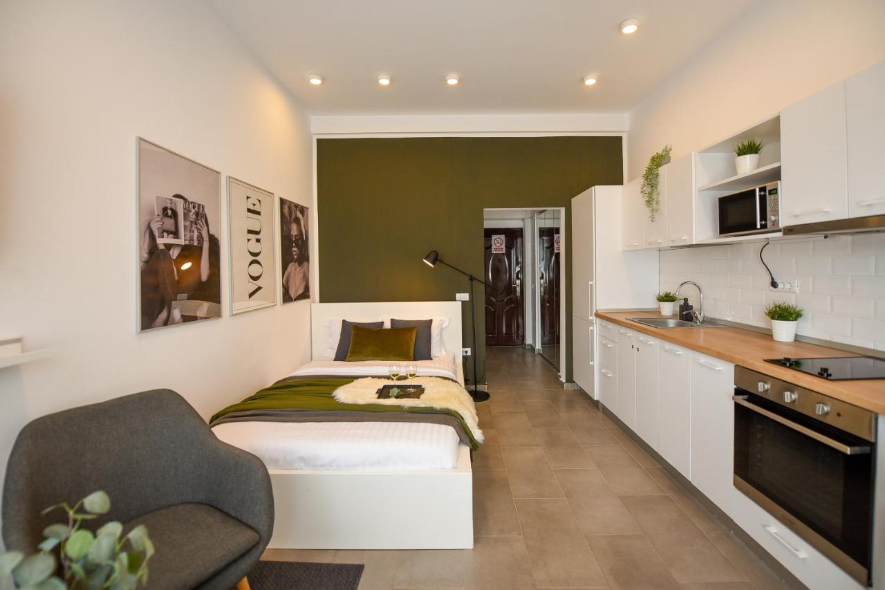 Classy Comfort - Chic Studio On Regina Elisabeta Bukarest Exterior foto
